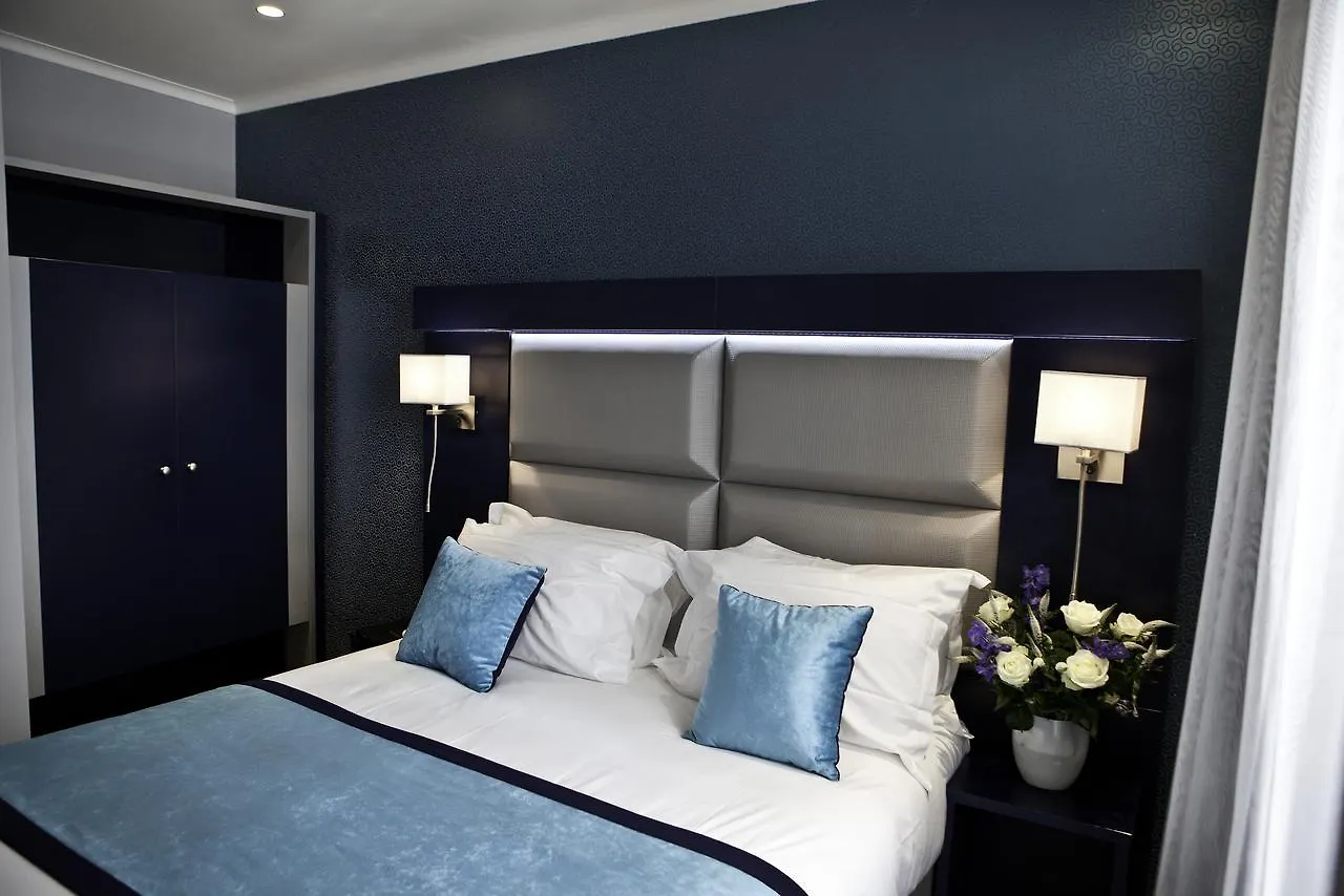 Montmartre Szálloda 3*