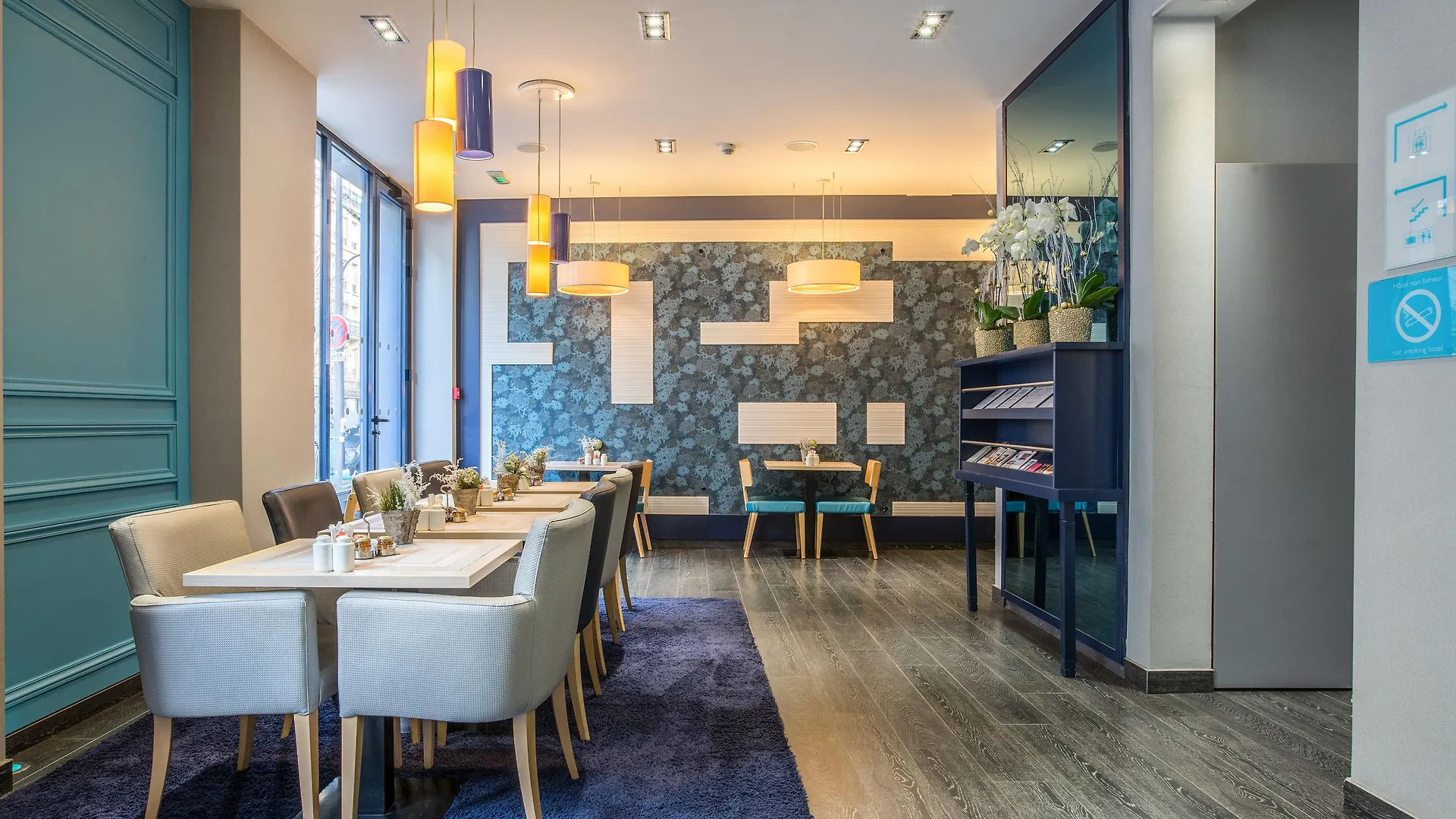 Montmartre Hotel Paris