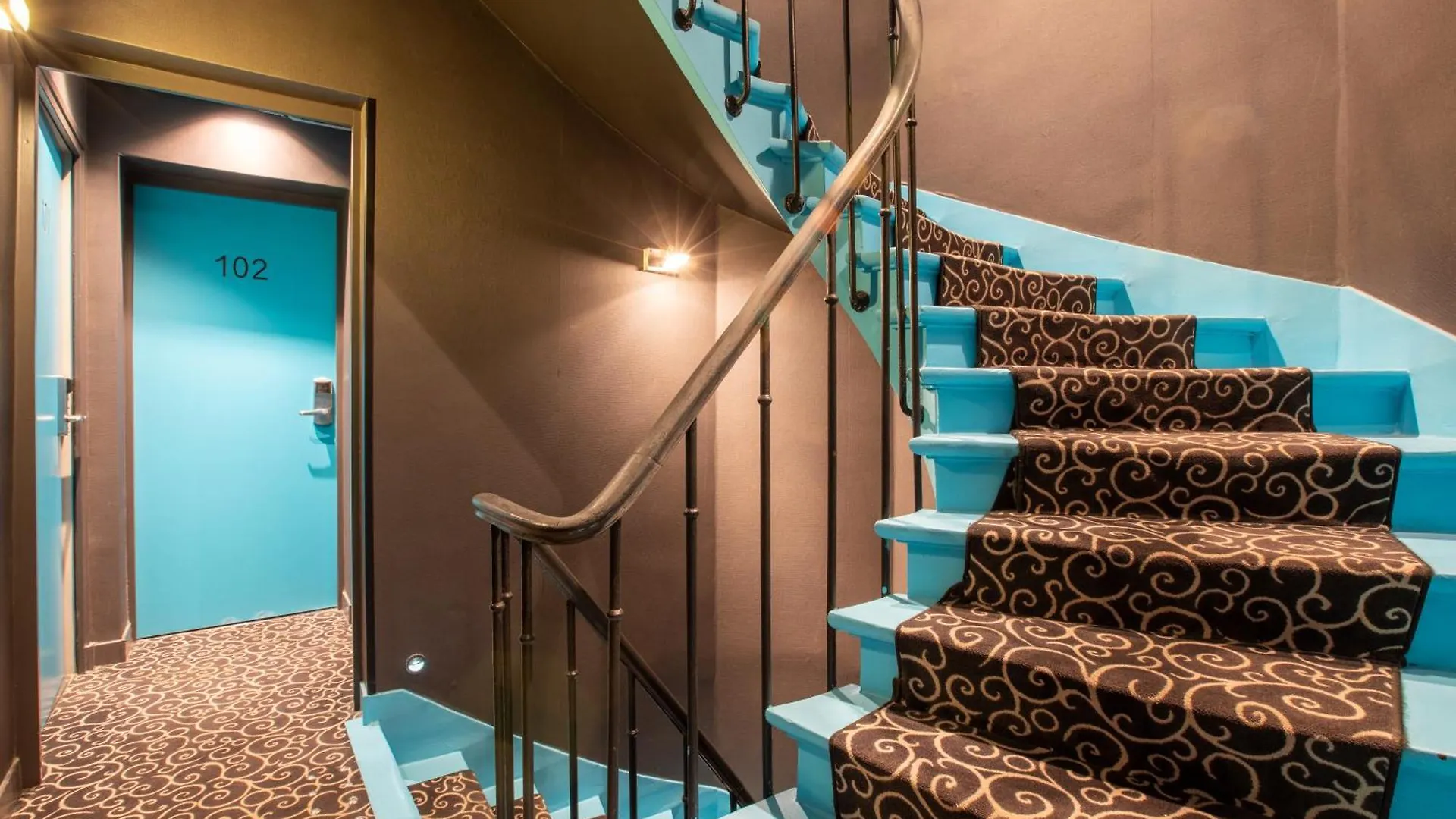 Montmartre Hotel