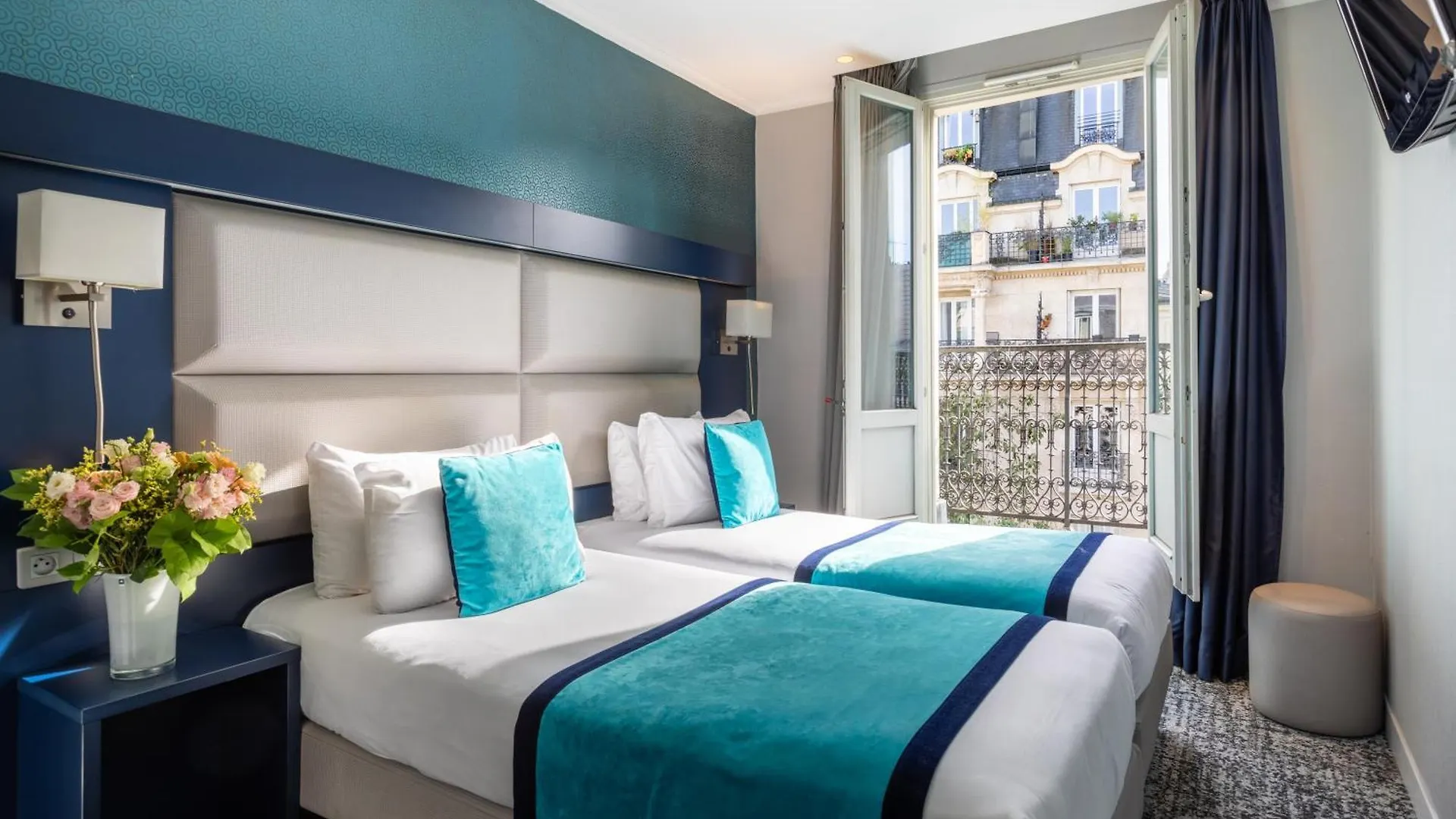 Montmartre Hotel